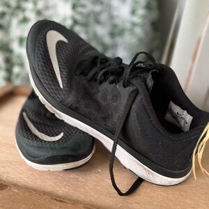 Nike running shoes. Black womens size 8